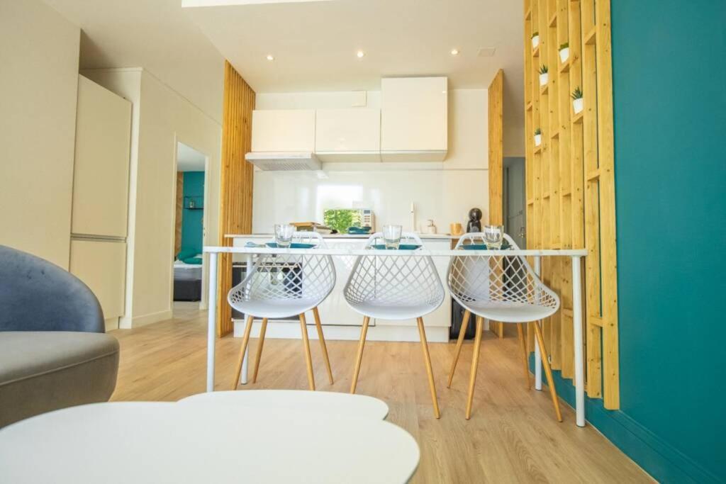 Home Ganusha Cosy 3 Chambres Parking Gratuit Balcon เกรอน็อบล์ ภายนอก รูปภาพ
